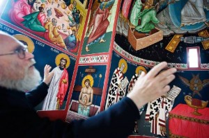 Den ortodokse kirkens freskomalerier har utspring i de enda eldre ikonmaleriene.
